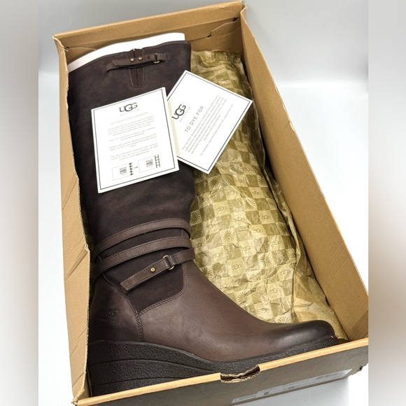 Sz 9 - UGG Lesley Black Leather Wedge Knee Boot - Picture 1 of 13